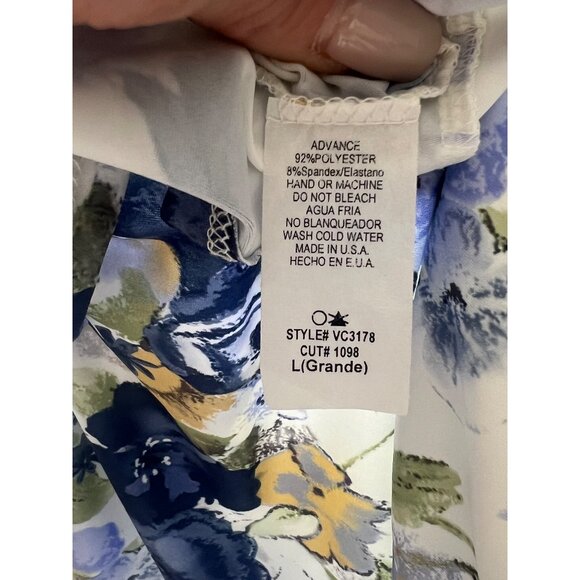 NWT Boutique Ditsy Floral & Lace Crochet Mini Dress - Picture 12 of 15